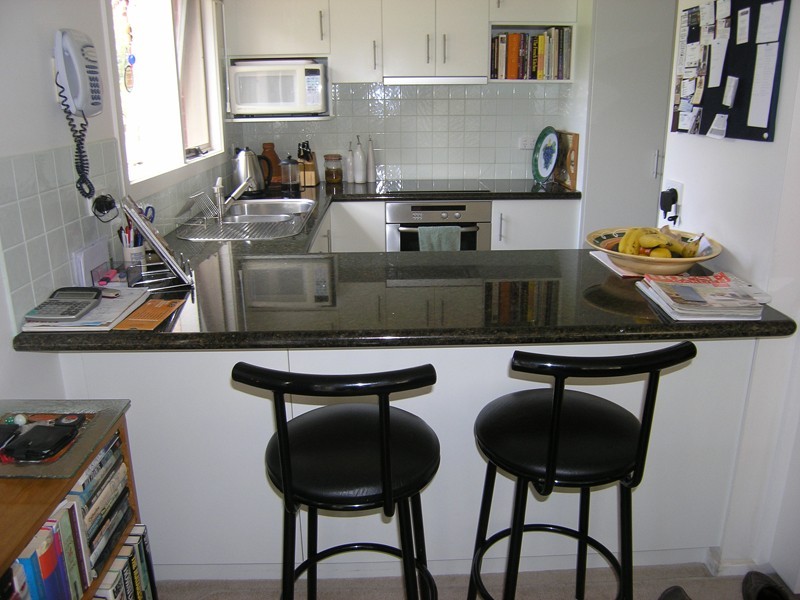 98 Delany Avenue, Bright VIC 3741