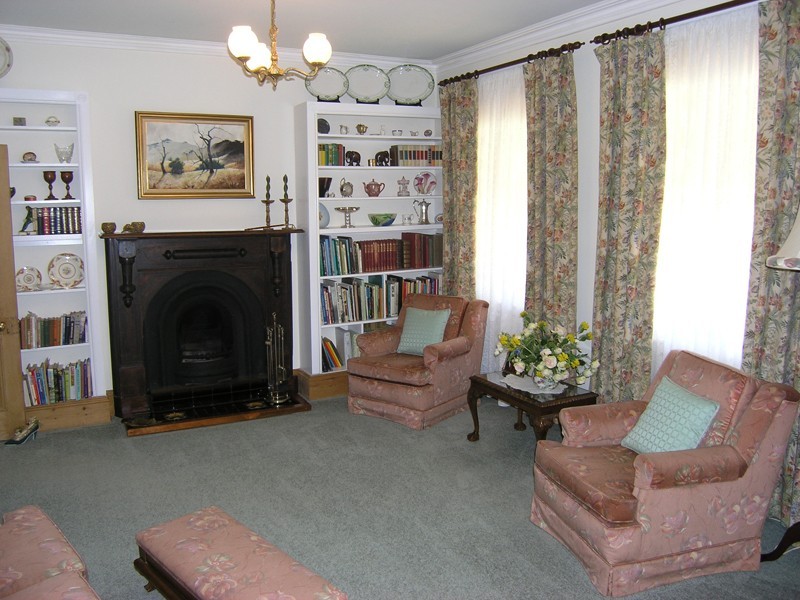 3 Smithy Lane, Bright VIC 3741