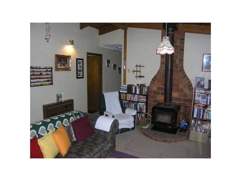 57 Walkers Lane, Bright VIC 3741