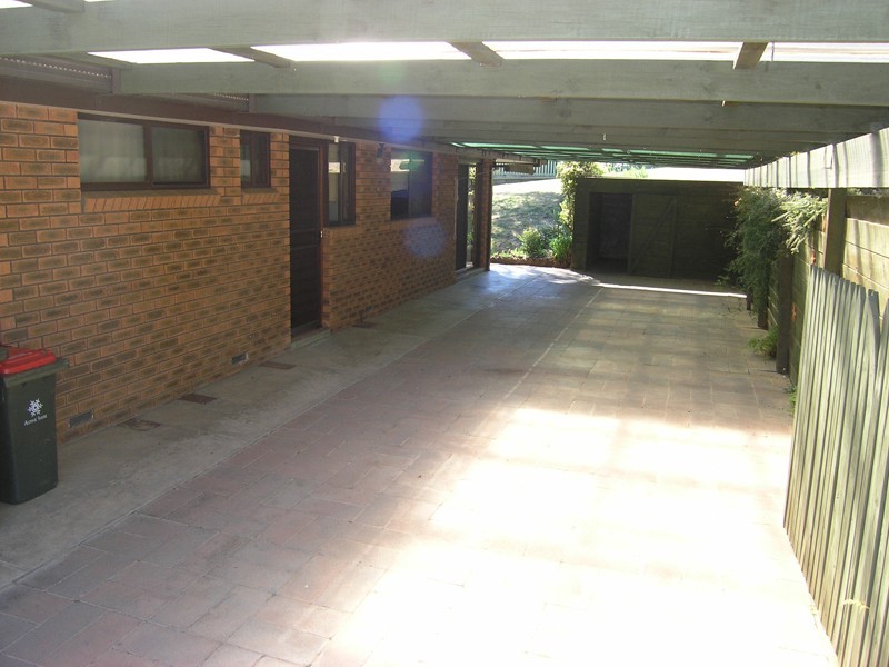 15 Iarias Lane, Bright VIC 3741