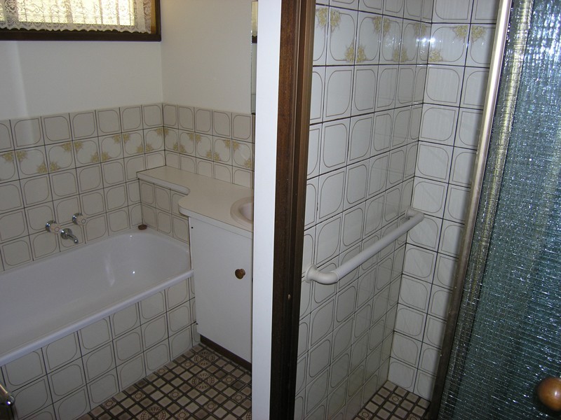 15 Iarias Lane, Bright VIC 3741