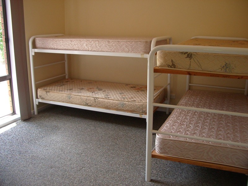 2/4 Mystic Lane, Bright VIC 3741