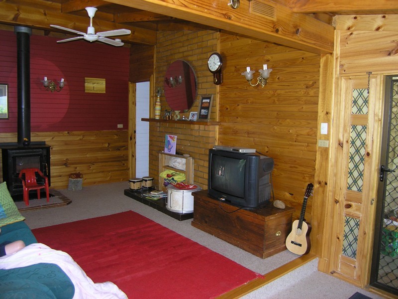 420 Morses Creek Rd, Wandiligong VIC 3744