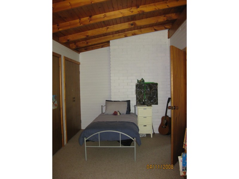 420 Morses Creek Rd, Wandiligong VIC 3744