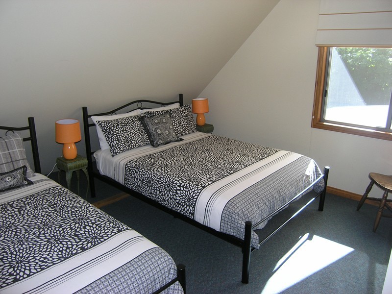 7103 Great Alpine Road, Bright VIC 3741