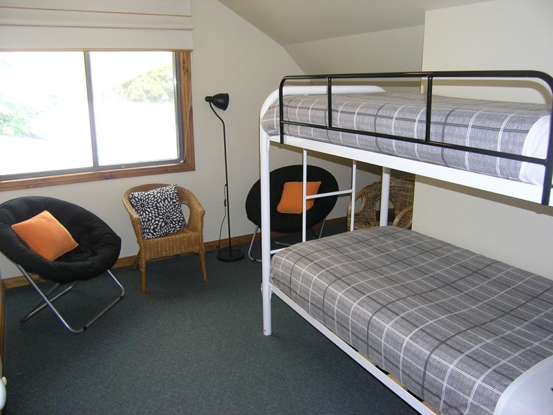 7103 Great Alpine Road, Bright VIC 3741