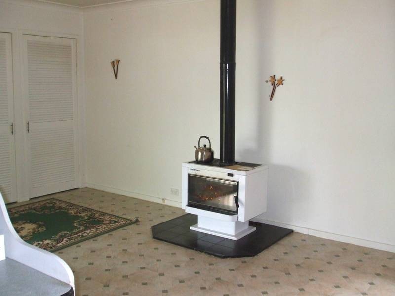 199 Logan Street, Tenterfield NSW 2372