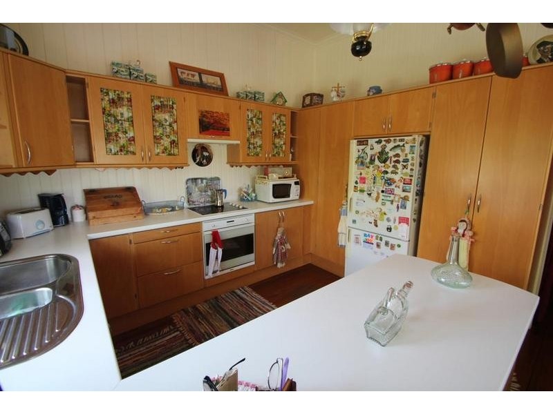 98 Bulwer Street, Tenterfield NSW 2372