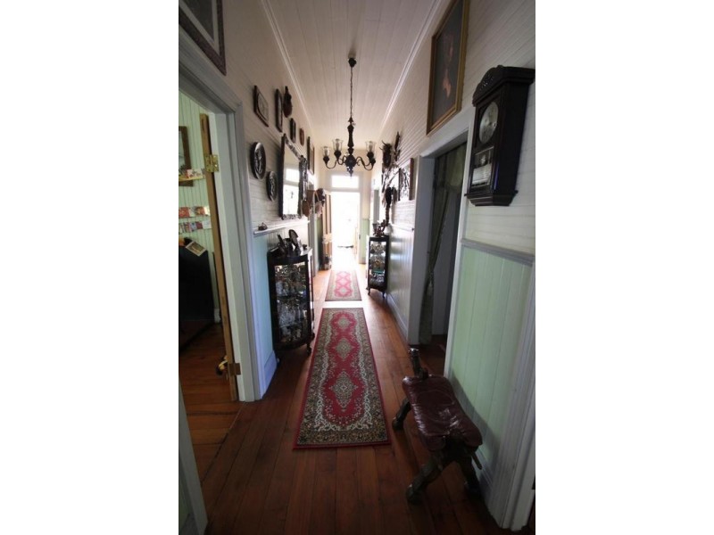 98 Bulwer Street, Tenterfield NSW 2372