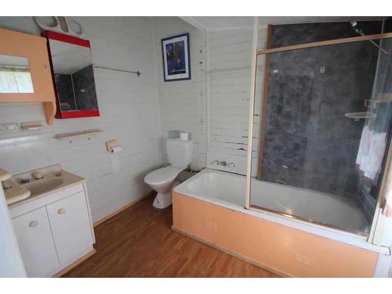 90 Manners Street, Tenterfield NSW 2372