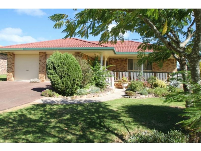28 East Street, Tenterfield NSW 2372