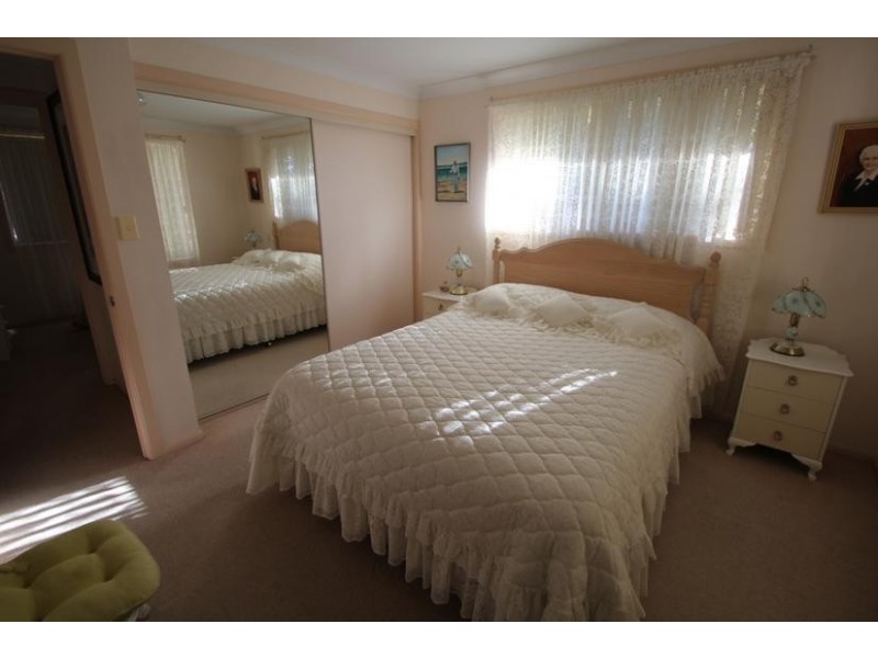 28 East Street, Tenterfield NSW 2372