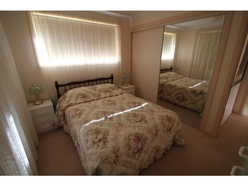 28 East Street, Tenterfield NSW 2372