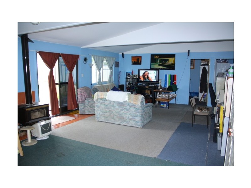 50 Logan Street, Tenterfield NSW 2372