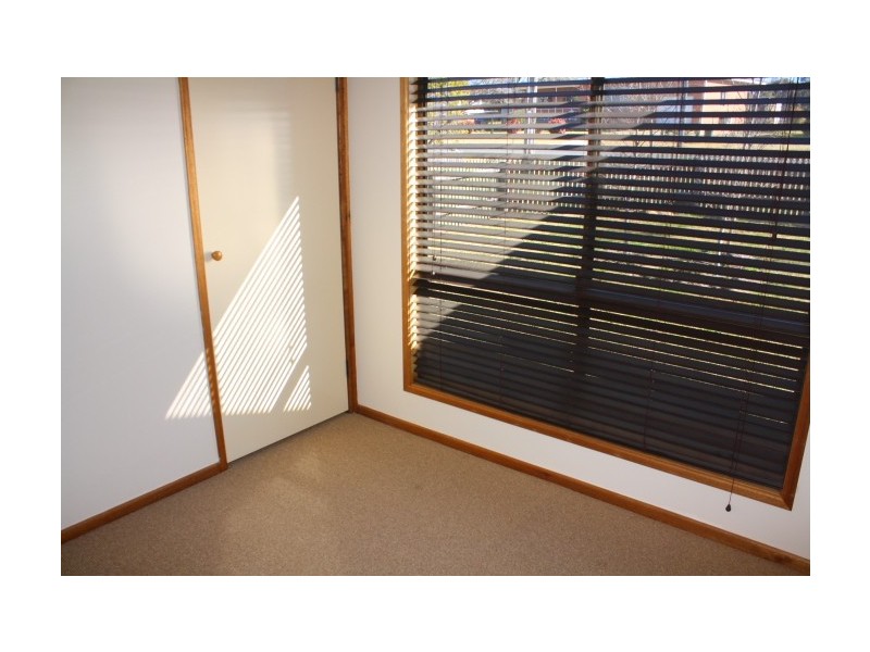 63 George Street, Tenterfield NSW 2372