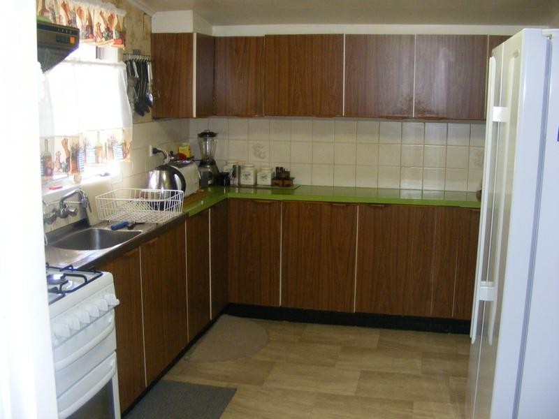 61 Woodlawn Street, Wallangarra QLD 4383