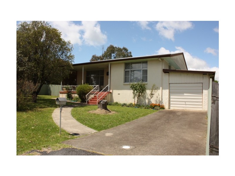 109 Wood Street, Tenterfield NSW 2372