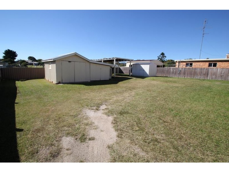 132 Bulwer Street, Tenterfield NSW 2372