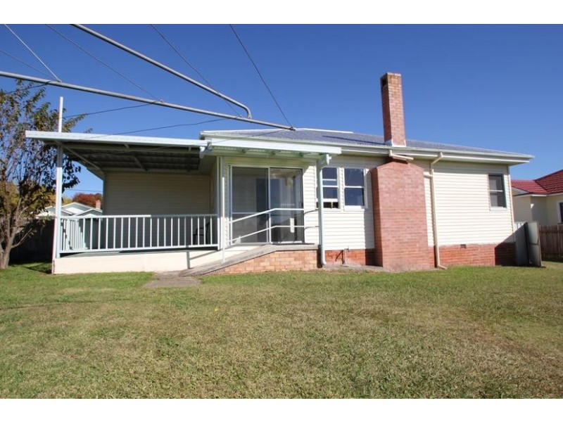 132 Bulwer Street, Tenterfield NSW 2372