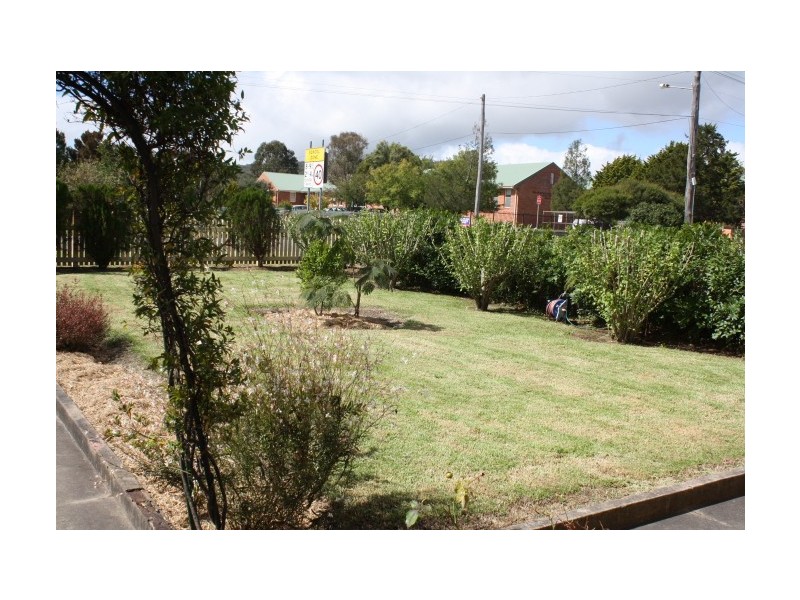 82 Wood Street, Tenterfield NSW 2372