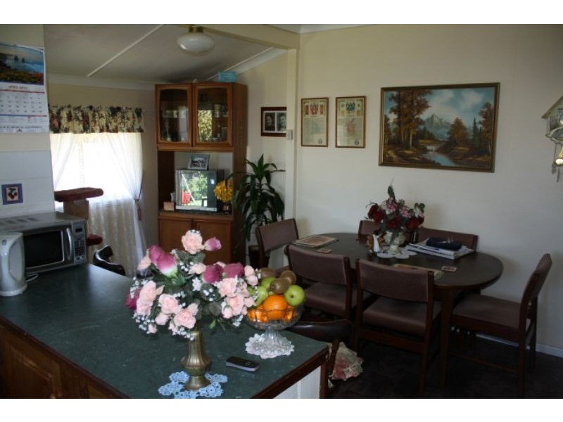 29 Railway Street, Tenterfield NSW 2372