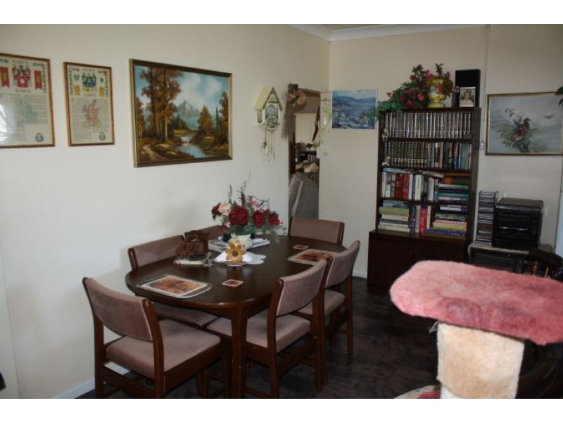 29 Railway Street, Tenterfield NSW 2372
