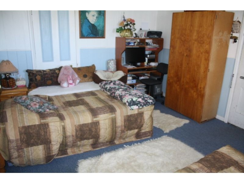 29 Railway Street, Tenterfield NSW 2372