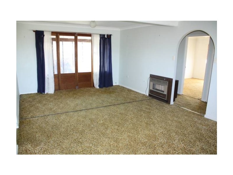 31 Clive Street, Tenterfield NSW 2372