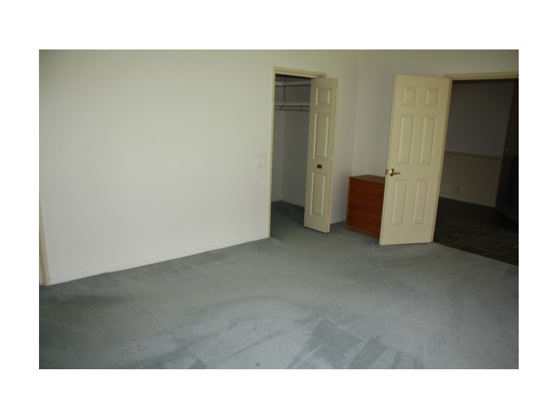 138 Miles Street, Tenterfield NSW 2372