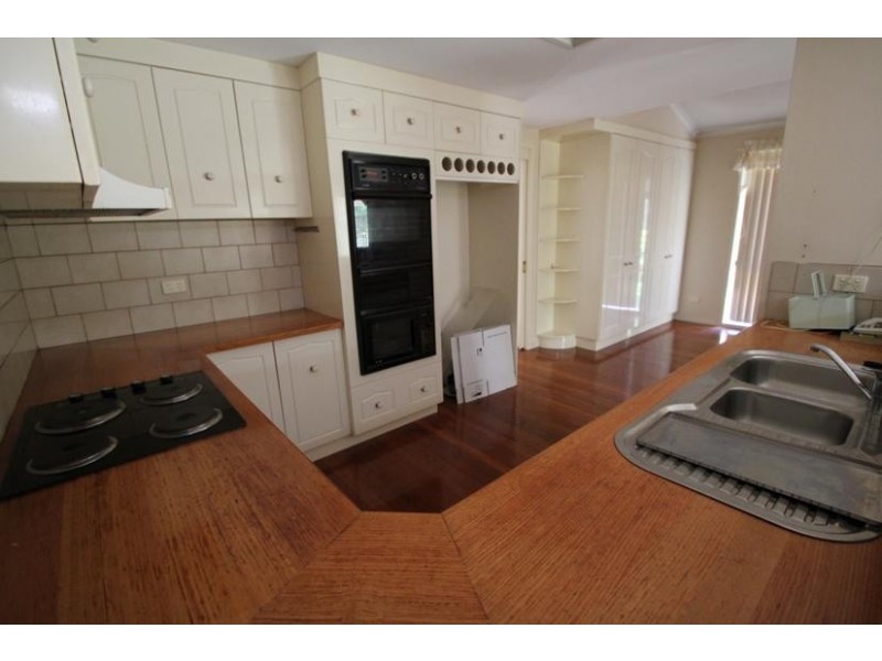 81 Wood Street, Tenterfield NSW 2372