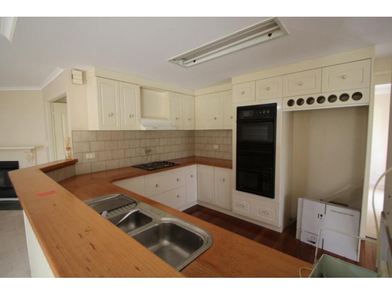 81 Wood Street, Tenterfield NSW 2372