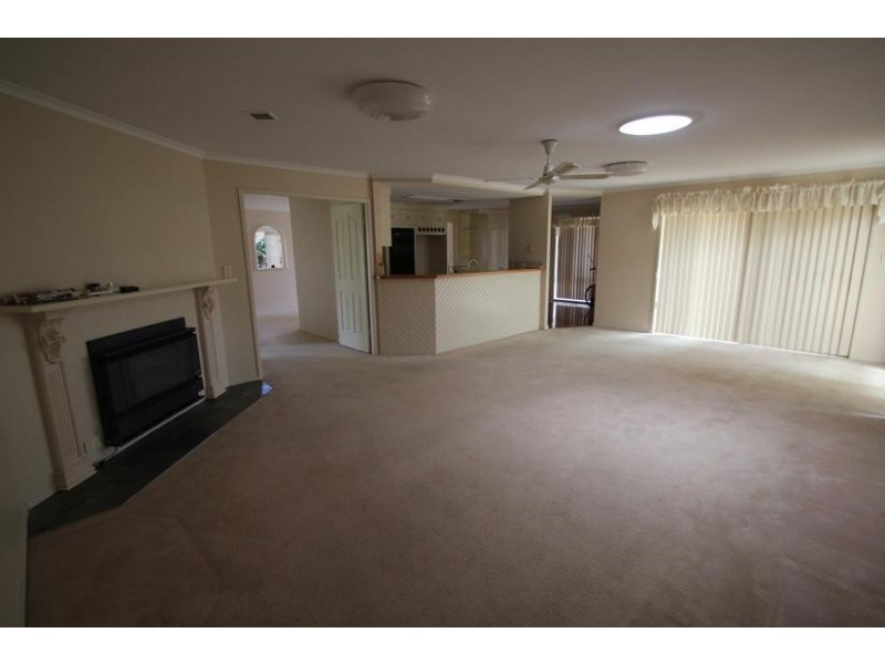 81 Wood Street, Tenterfield NSW 2372