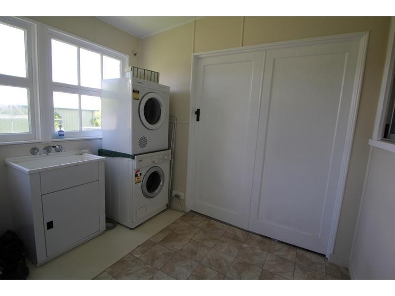 139 Petre Street, Tenterfield NSW 2372