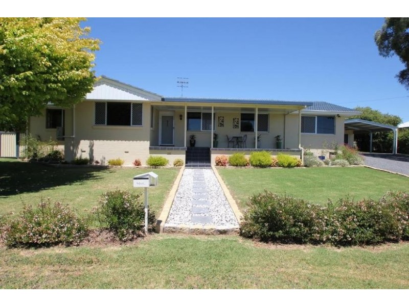 129 Wood Street, Tenterfield NSW 2372