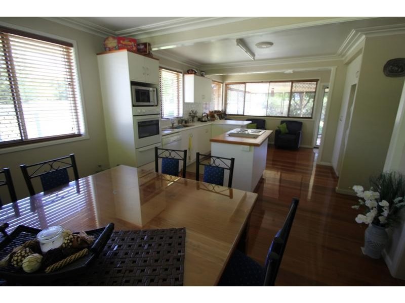 129 Wood Street, Tenterfield NSW 2372