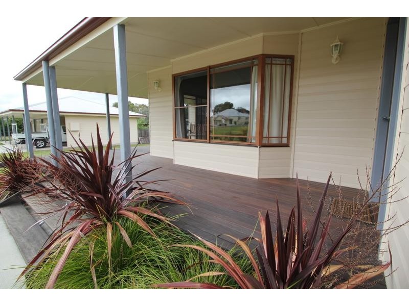 29 Manners Street, Tenterfield NSW 2372