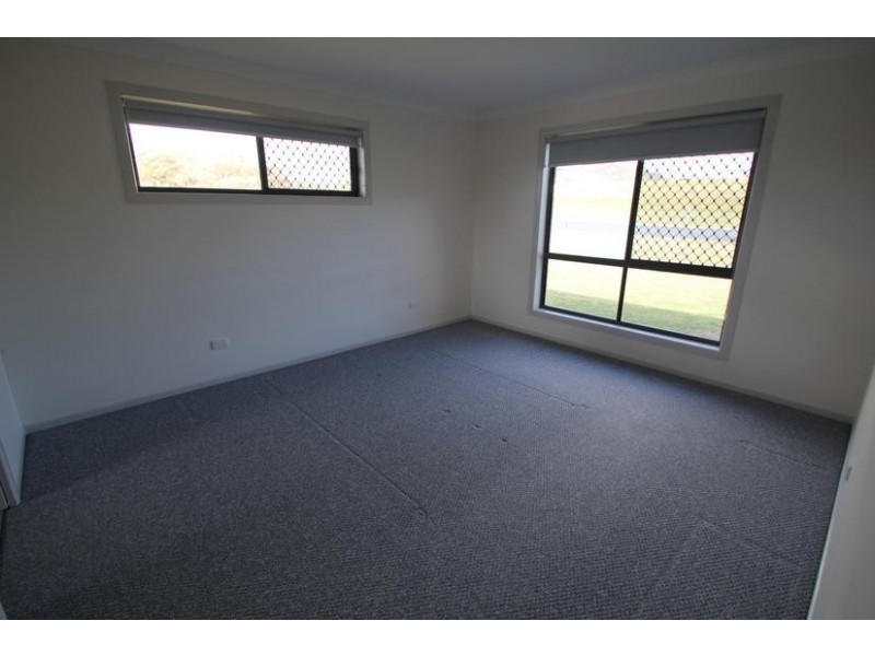 2 Mackenzie Court, Tenterfield NSW 2372