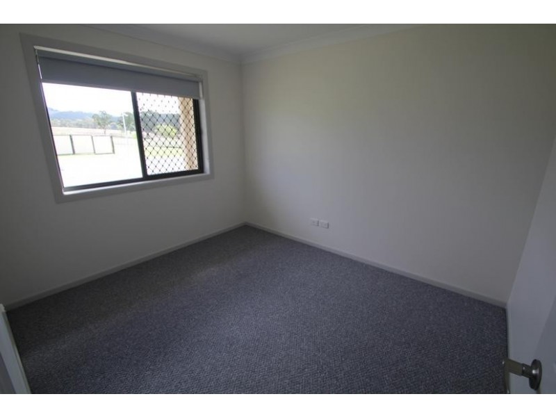 2 Mackenzie Court, Tenterfield NSW 2372