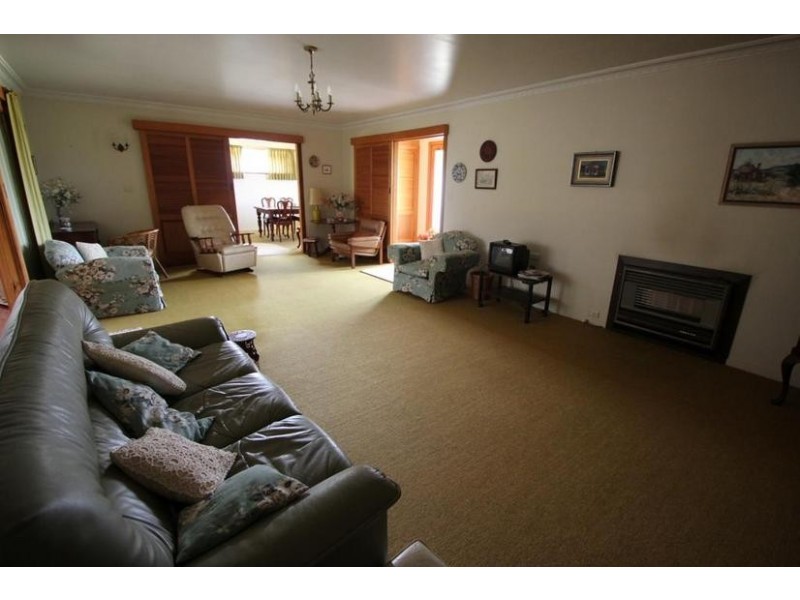 100 Martin Street, Tenterfield NSW 2372