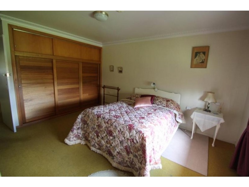 100 Martin Street, Tenterfield NSW 2372