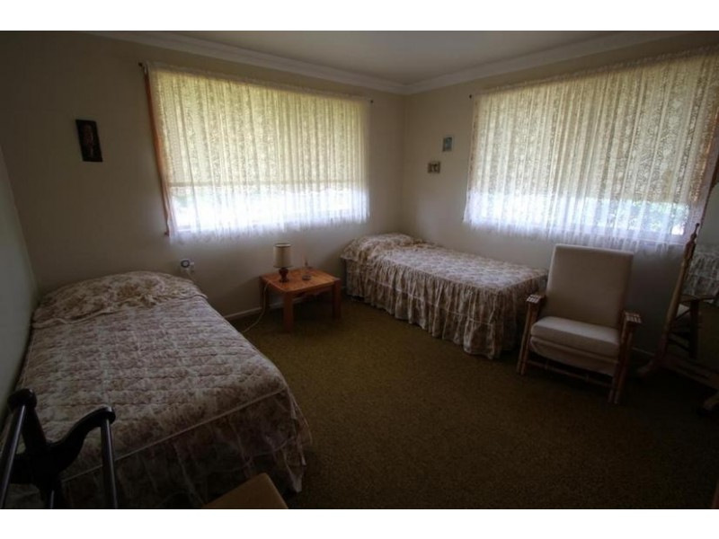 100 Martin Street, Tenterfield NSW 2372