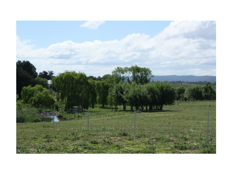 9 Millers Lane, Tenterfield NSW 2372