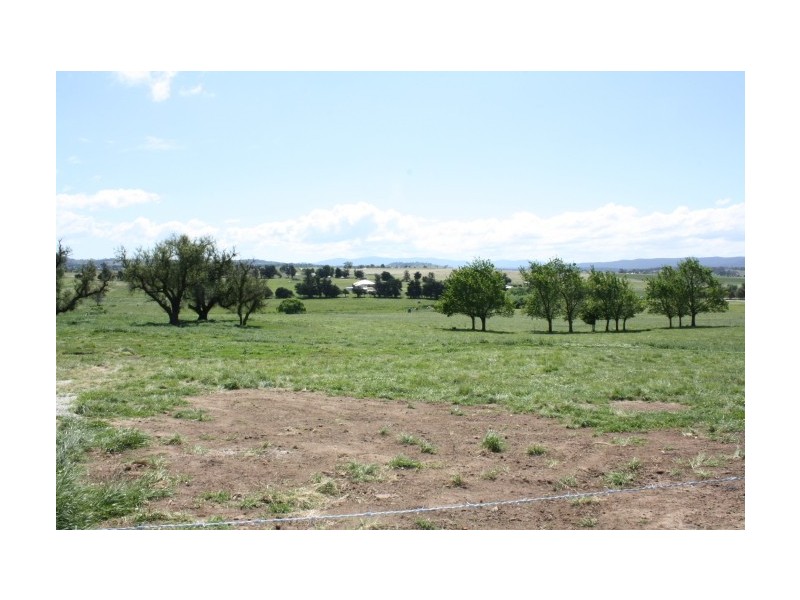 10 Millers Lane, Tenterfield NSW 2372