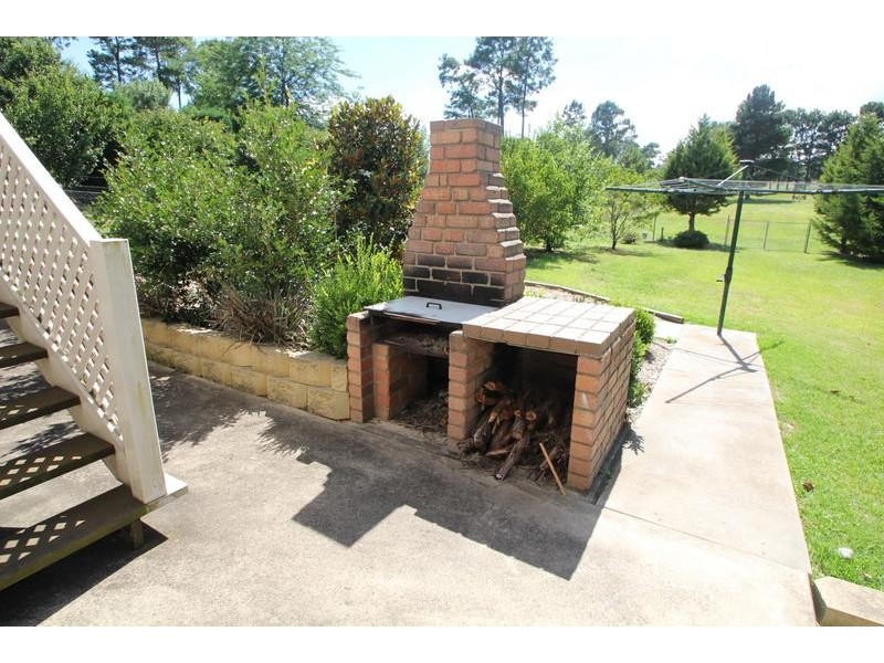 215 East Street, Tenterfield NSW 2372