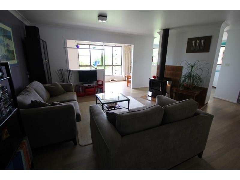 12 Wood Street, Tenterfield NSW 2372