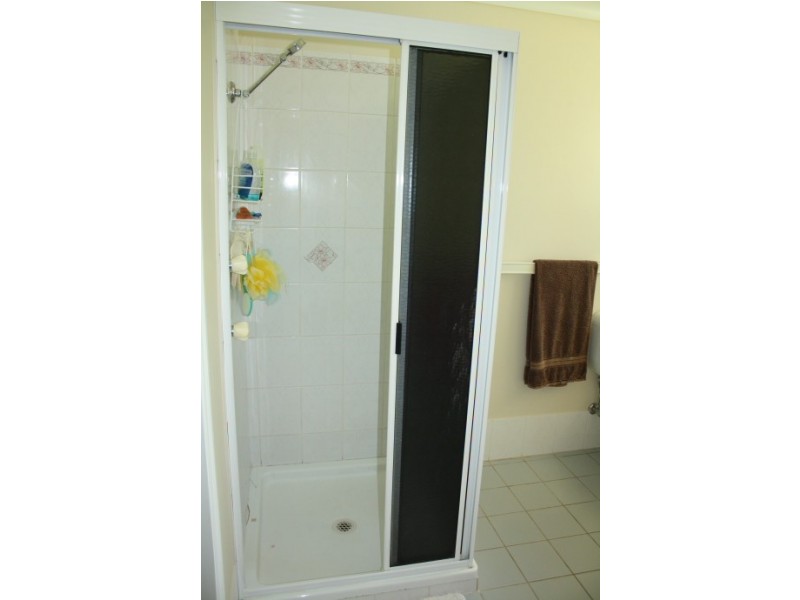 4 Wood Street, Tenterfield NSW 2372