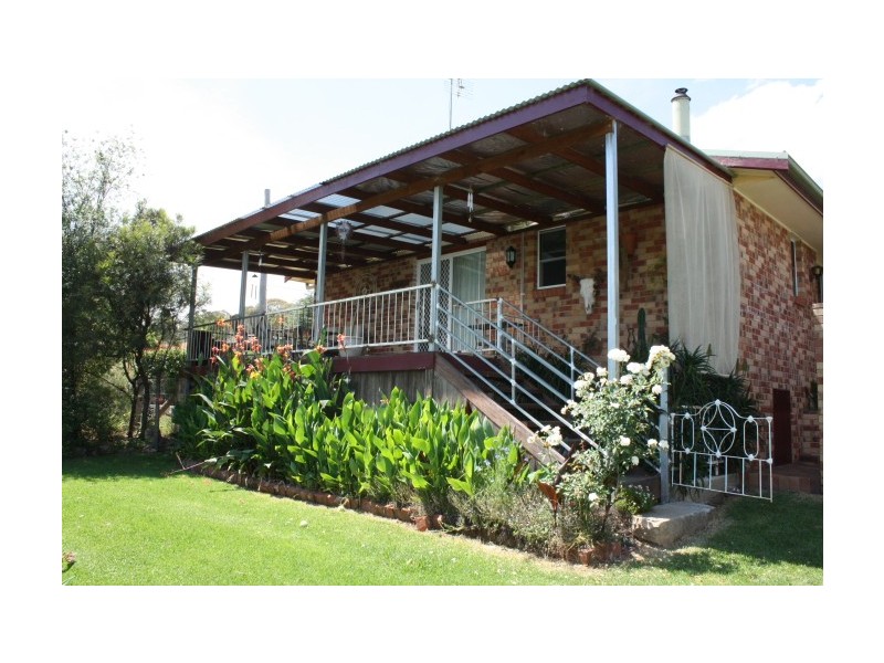4 Wood Street, Tenterfield NSW 2372