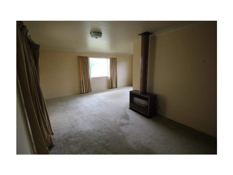 104A Martin Street, Tenterfield NSW 2372