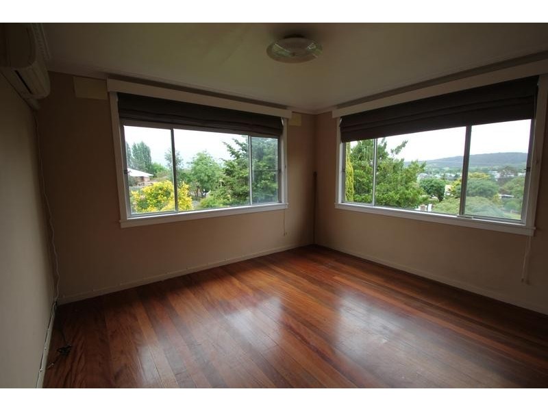 130 Pelham Street, Tenterfield NSW 2372
