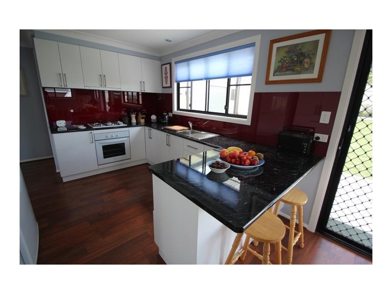 42 Petre Street, Tenterfield NSW 2372